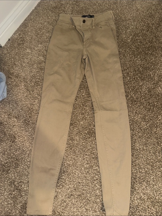 Hollister Pants - Hollister Slim Straight Tan Chino Pants